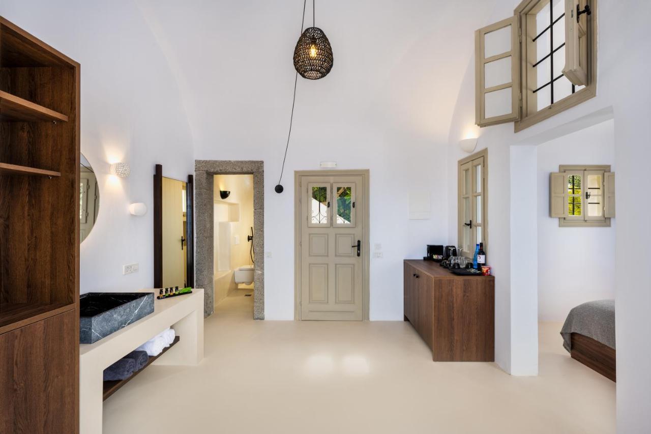 Azanti Suites - Adults Only เมกาโลคอรี ภายนอก รูปภาพ