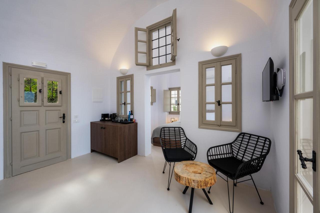 Azanti Suites - Adults Only เมกาโลคอรี ภายนอก รูปภาพ