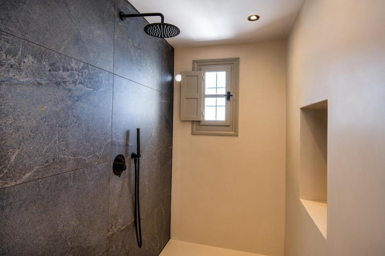 Azanti Suites - Adults Only เมกาโลคอรี ภายนอก รูปภาพ